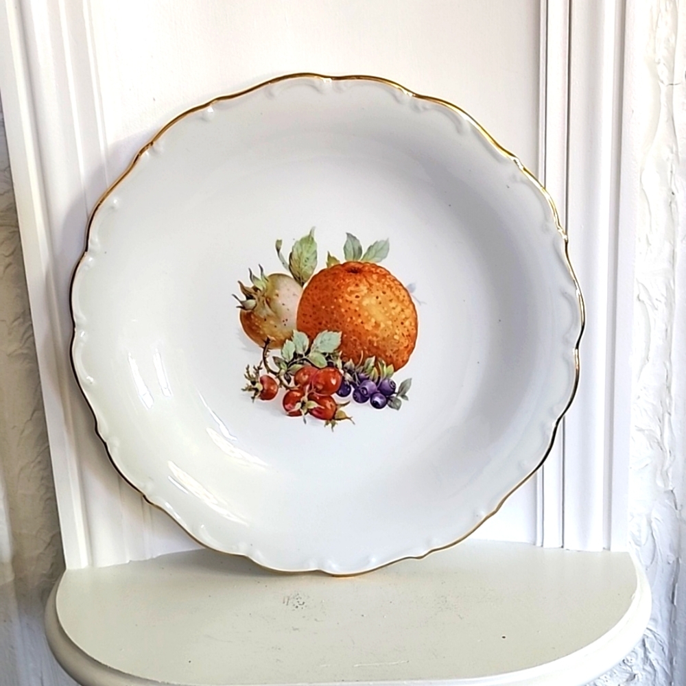 Carl Schumann A.G. Chop Plate "orange blueberrys" - Arzburg Bavaria Germany
